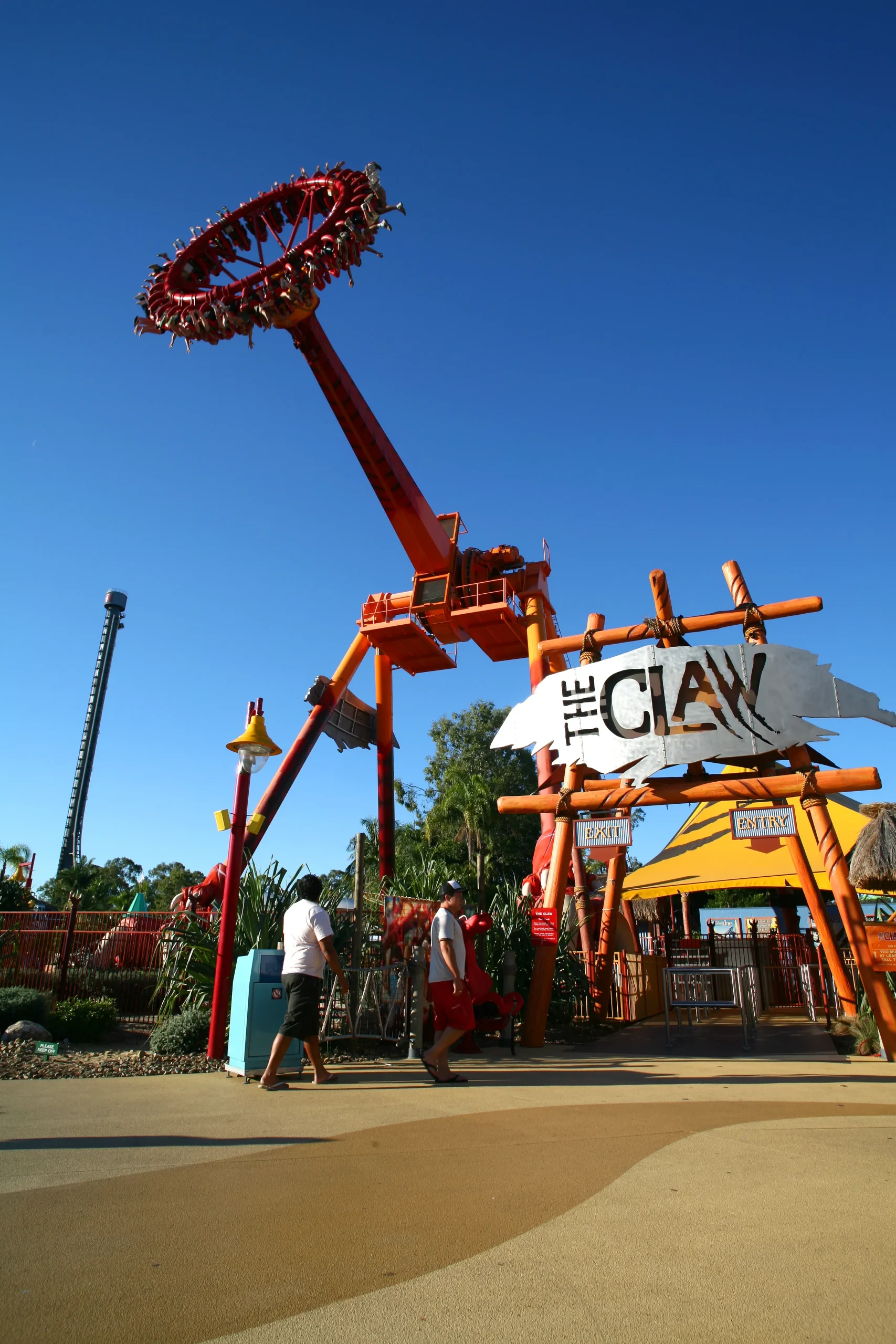 The Claw Thrill Ride