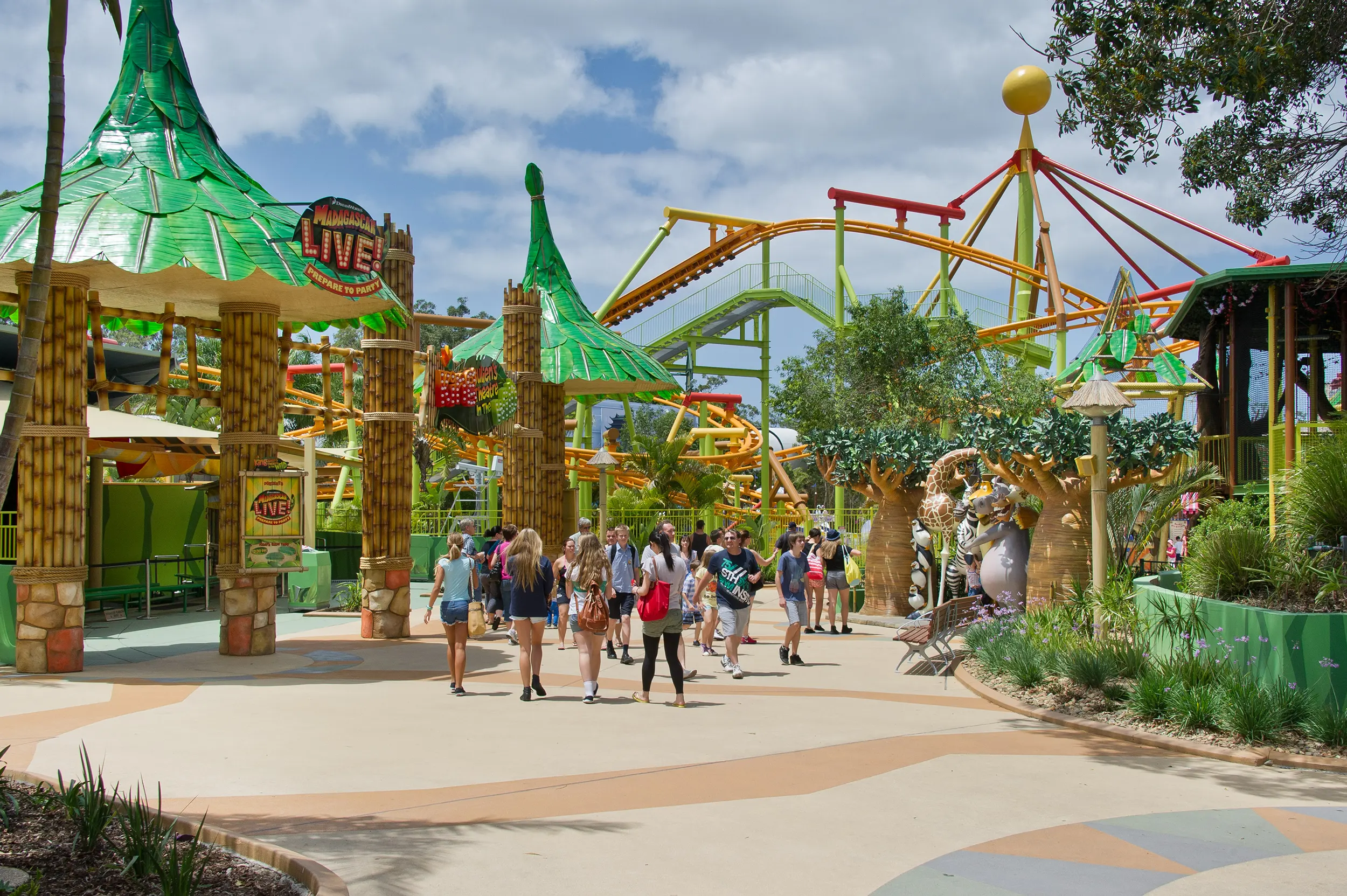Dreamworks Experience walkway